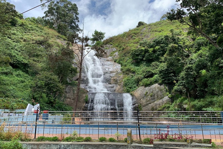 Silver Cascade Falls, Kodaikanal - Dindigul to Kodaikanal - 
                                    Trips of Karthi Travels
