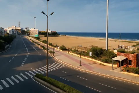 Plan your trip to Elliot’s Beach (Besant Nagar Beach) in Chennai with Karthi Travels® - View 2