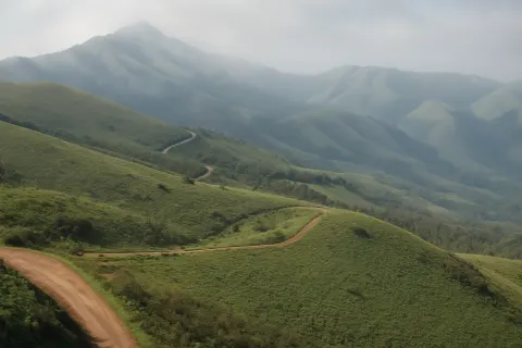 Plan your trip to Baba Budangiri in Chikmagalur with Karthi Travels® - View 2