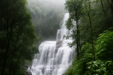 Jhari Waterfalls in Chikmagalur - tourist attraction to visit with Karthi Travels