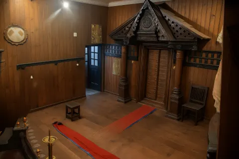 Plan your trip to GREAT K V Kathakali Centre in Kochi with Karthi Travels® - View 4