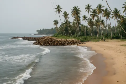 Thirumullavaram Beach in Kollam - tourist attraction to visit with Karthi Travels