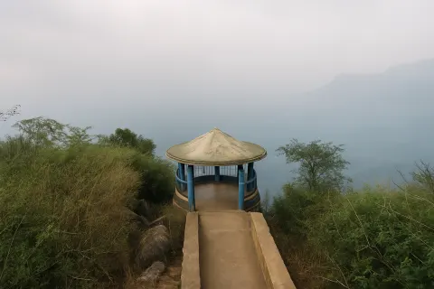 Plan your trip to Seekuparai View Point in Kolli Hills with Karthi Travels® - View 2