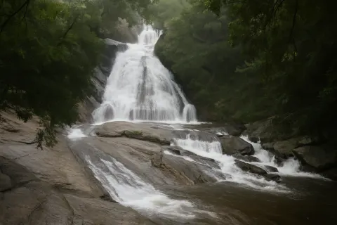 Plan your trip to Monkey Falls in Valparai with Karthi Travels® - View 4