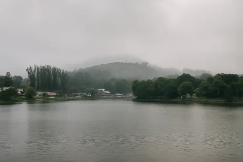 Plan your trip to Yercaud Lake (Emerald Lake) in Yercaud with Karthi Travels® - View 2