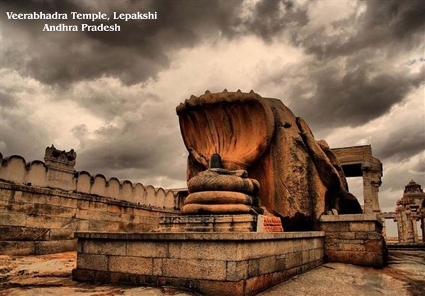  Veerabhadra Temple, Lepakshi - Karthi Travels | Gudiyatham - Andhra Pradesh Temples Tour