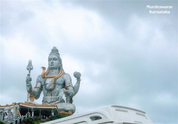 Karnataka Temples Tour from Gudiyatham to Gudiyatham.