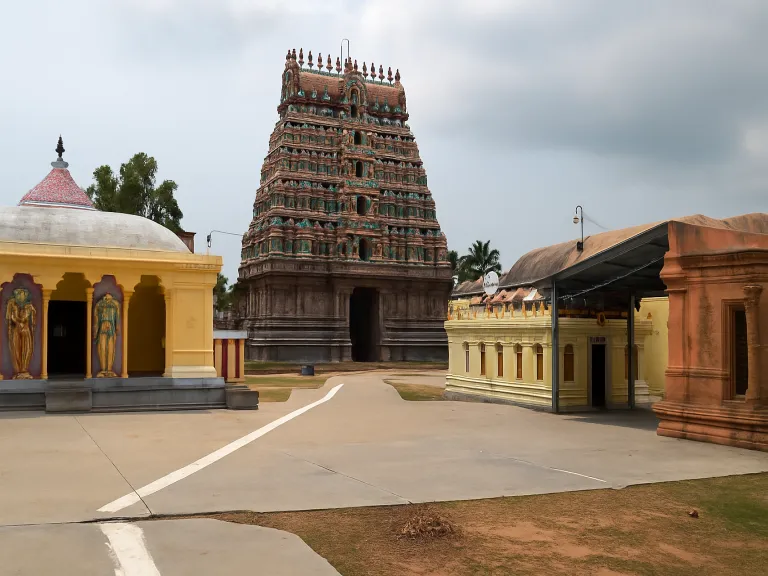 Arulmigu Vedaranyeswarar Temple