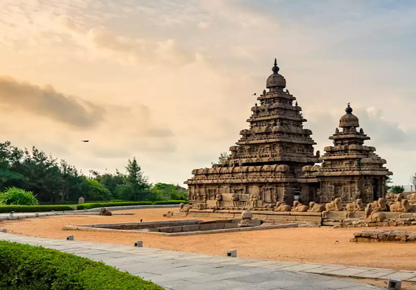 Ranipet to Kanchipuram, Mahaballipuram 1 Day Tour by Karthi Travels